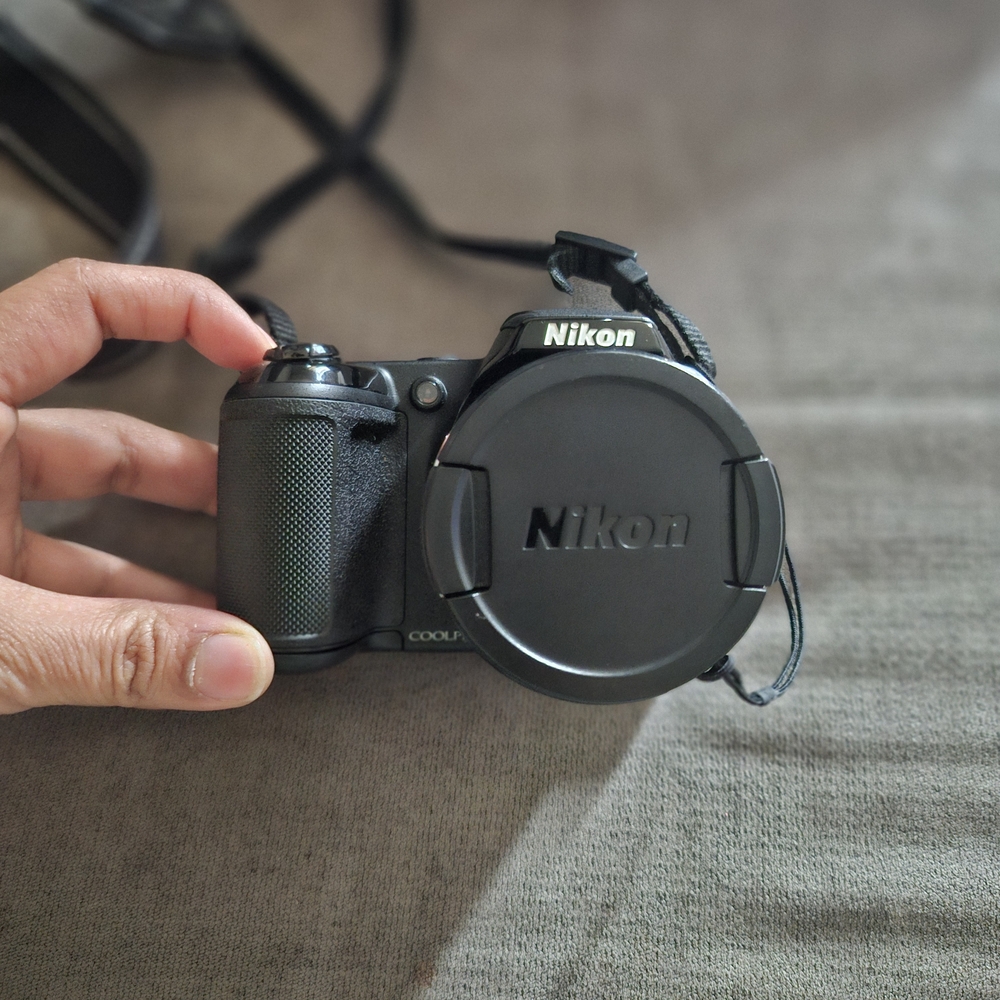 Nikon Coolpix L 320 Digital Photos And Vedios Camera
